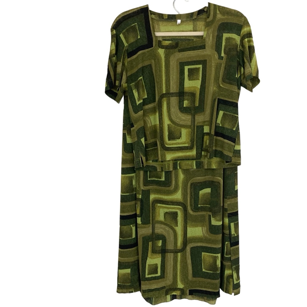 RETRO GEOMETRICAL DESIGN TWO PIECE SKIRT SET